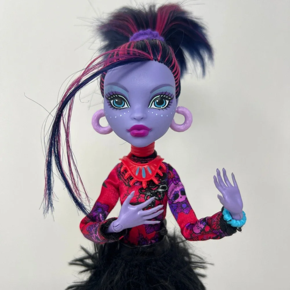Monster High Jane Boolittle Gloom and Bloom Doll Purple
